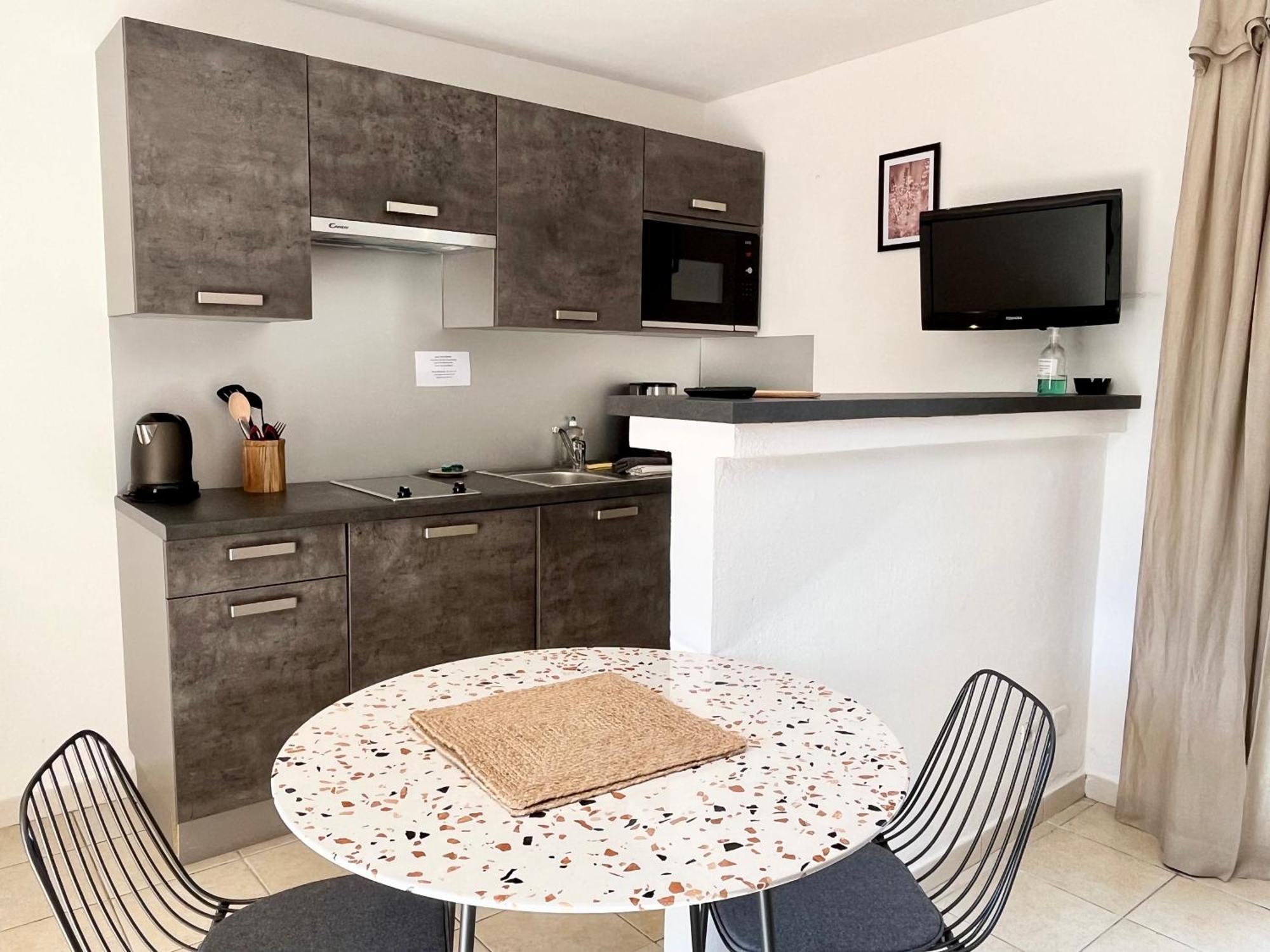Aparthotel Domaine De Licetto Bonifacio  Habitación foto